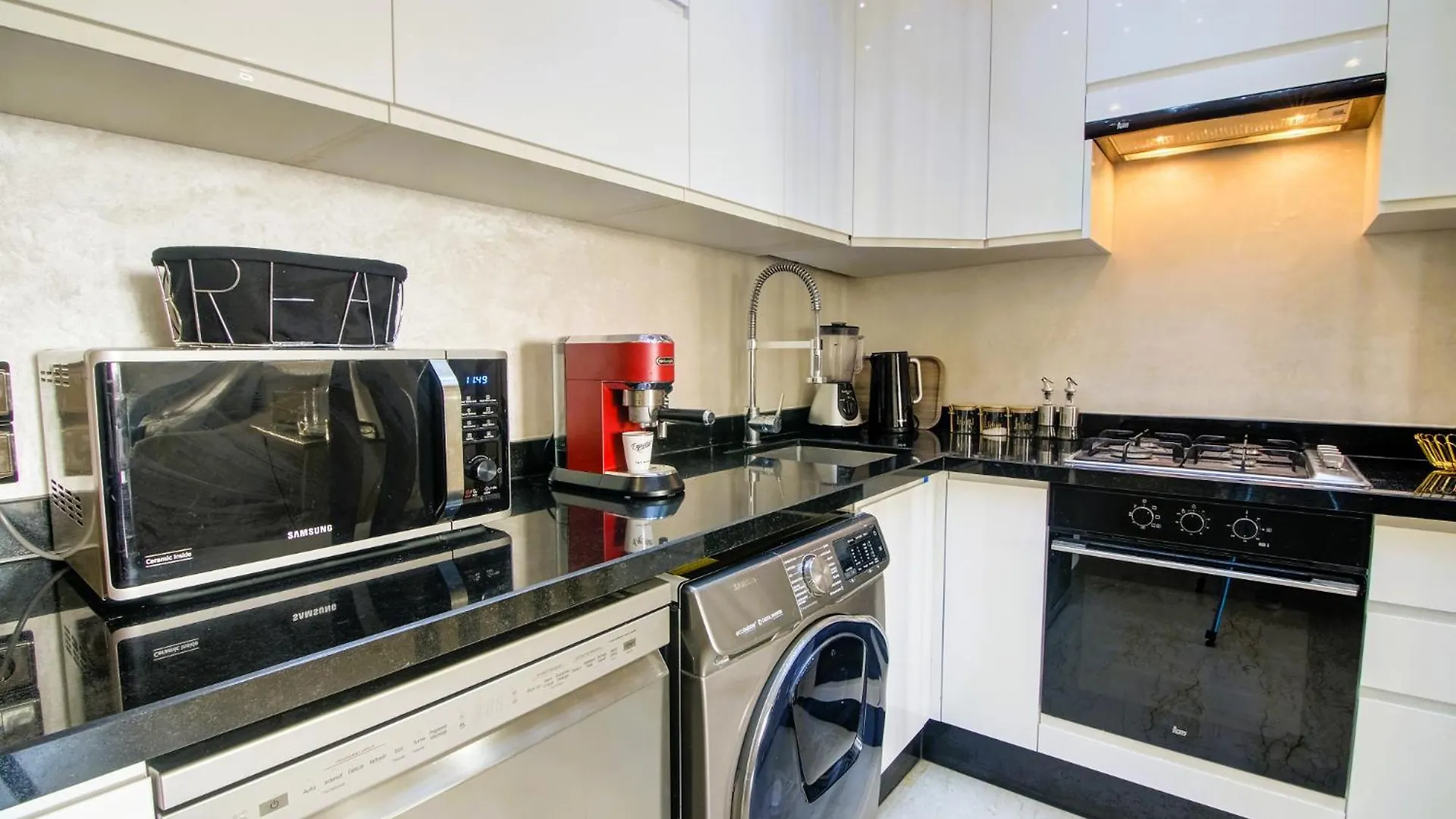 Luxury Apartment Vacation Agadir 10 المغرب